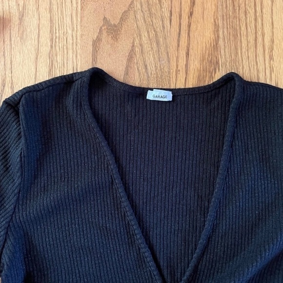 Garage Womens Bkack Cropped Long Sleeve Top Size Large Festival - Picture 2 of 2